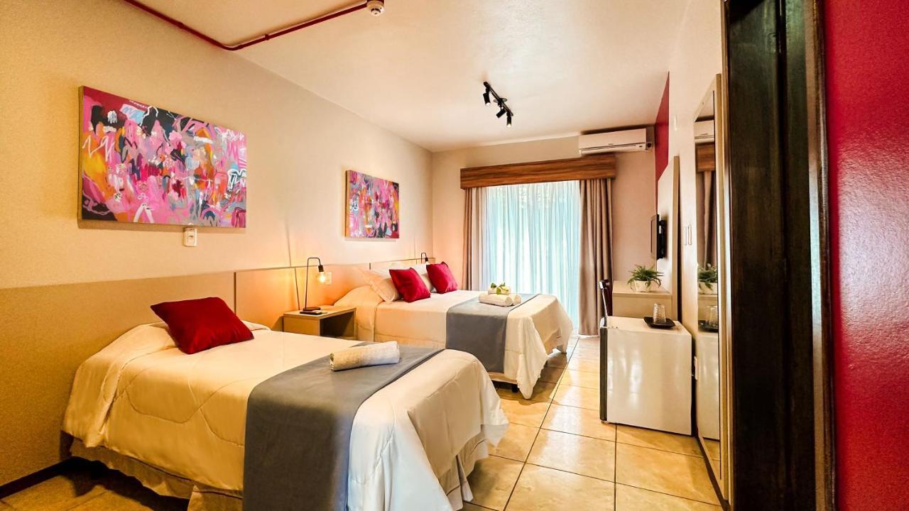 Luzzy Hotel Канела Экстерьер фото